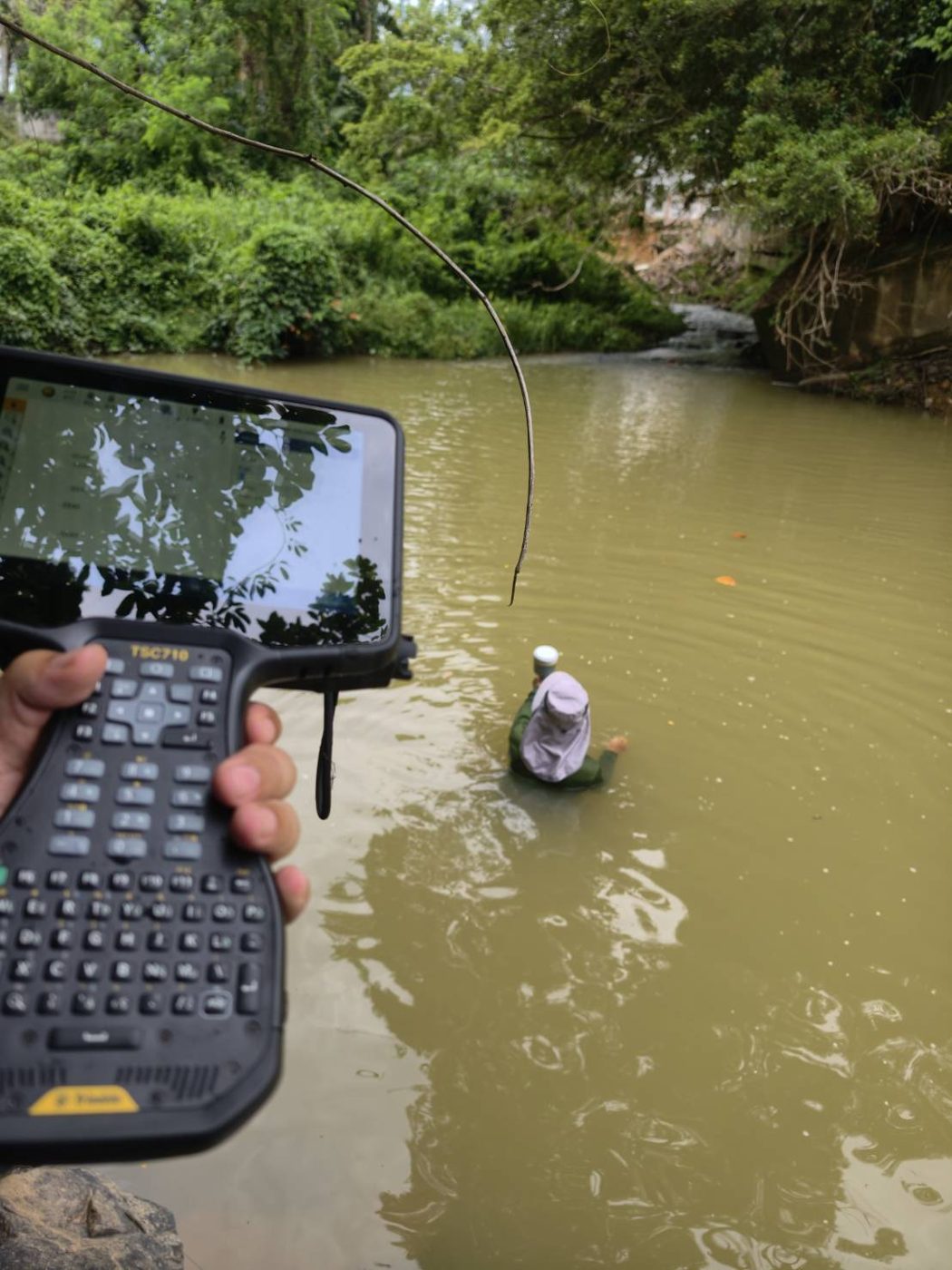 ควบคุมการวัดจากตลิ่ง